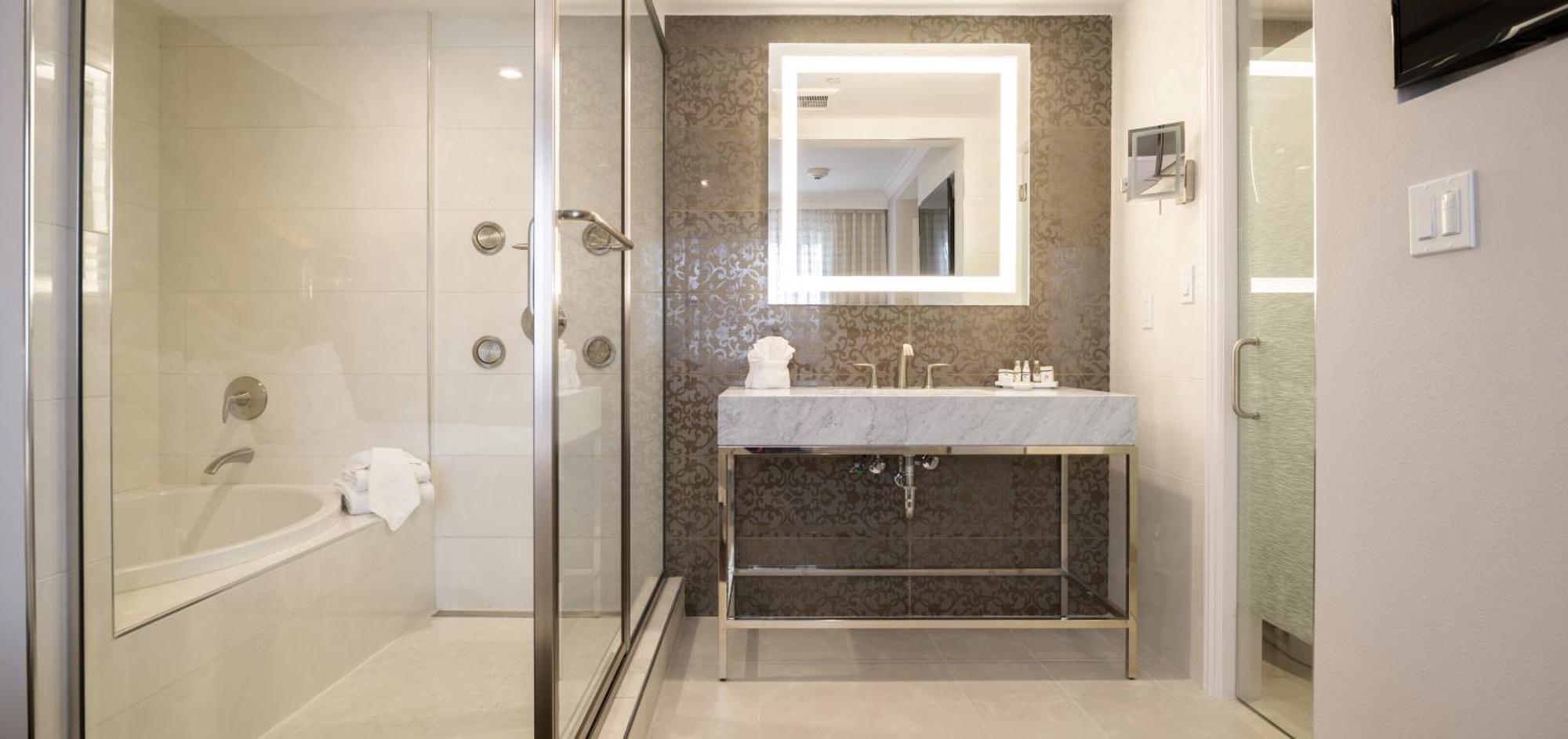 Woodcrest Cupertino Hotel 3*