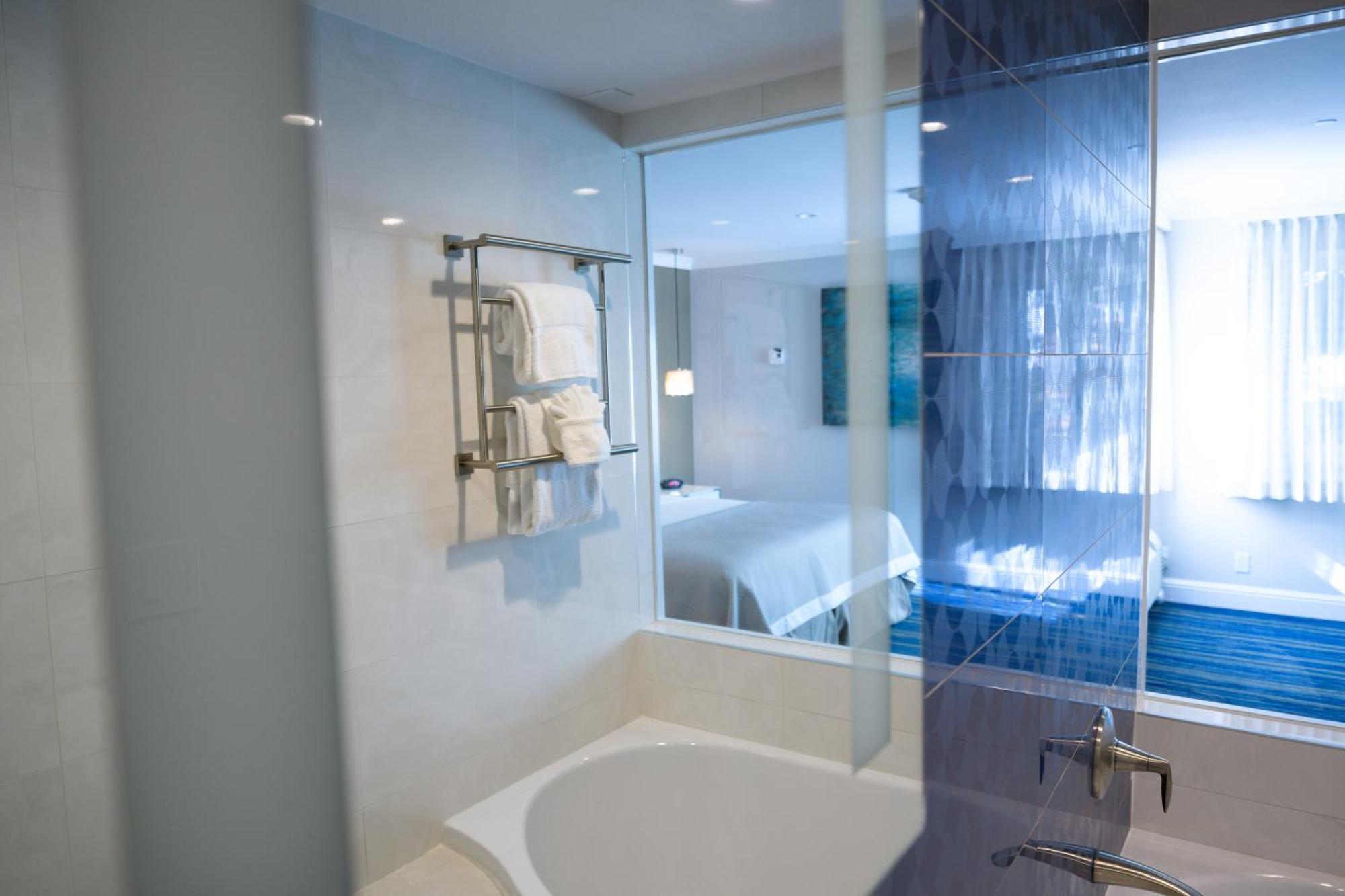 Woodcrest Cupertino Hotel 3*