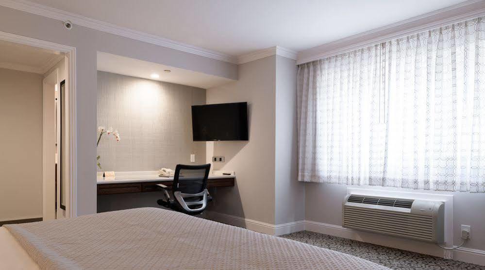 Woodcrest Cupertino 3* Santa Clara